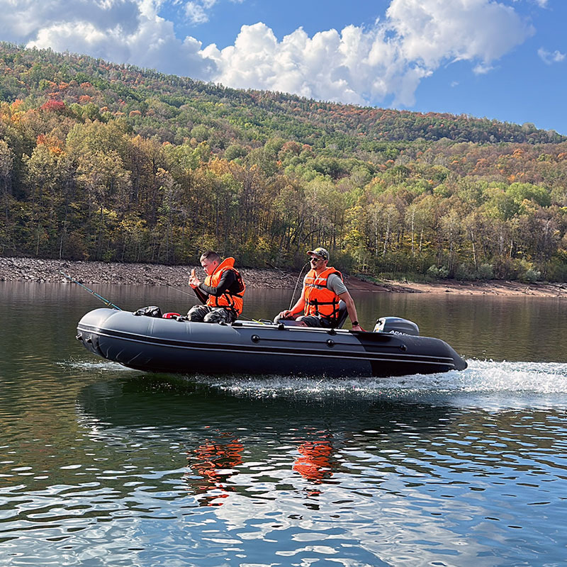 Кресло поворотное со спинкой в пвх лодку